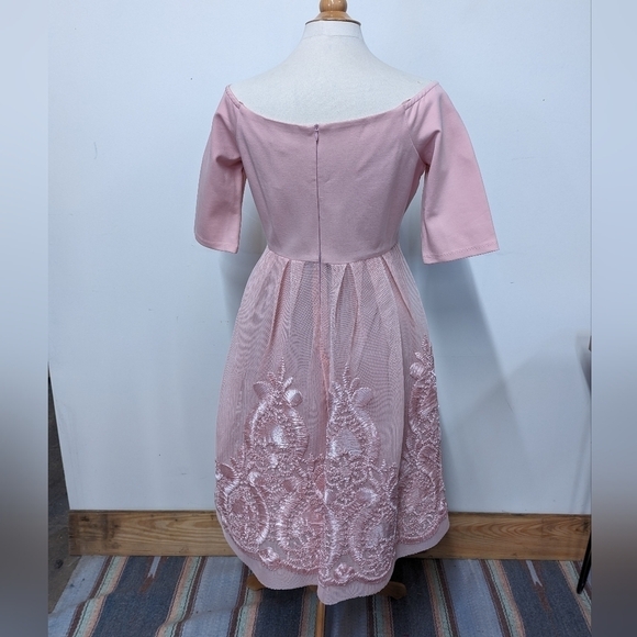 GIANNI Bini Pink Ponte and Mesh Overlay Off the Shoulder Midi Dress L Romantic - Picture 10 of 15